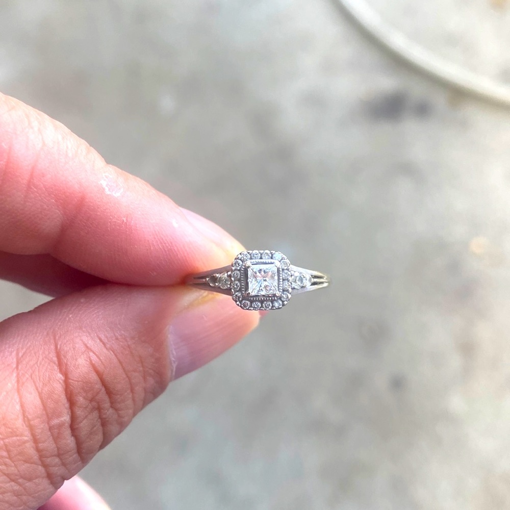 14k White Gold Princess Cut Halo Ring